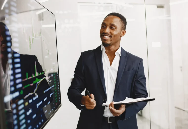 Présentation d’une stratégie d’entreprise sur écran